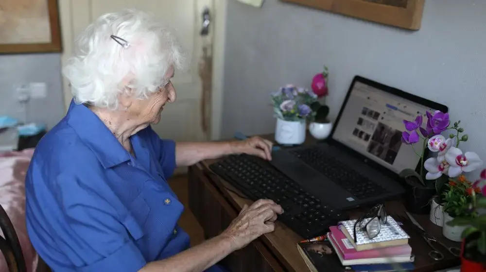 IN FOCUS: Advancing Digital Literacy of Older Persons 